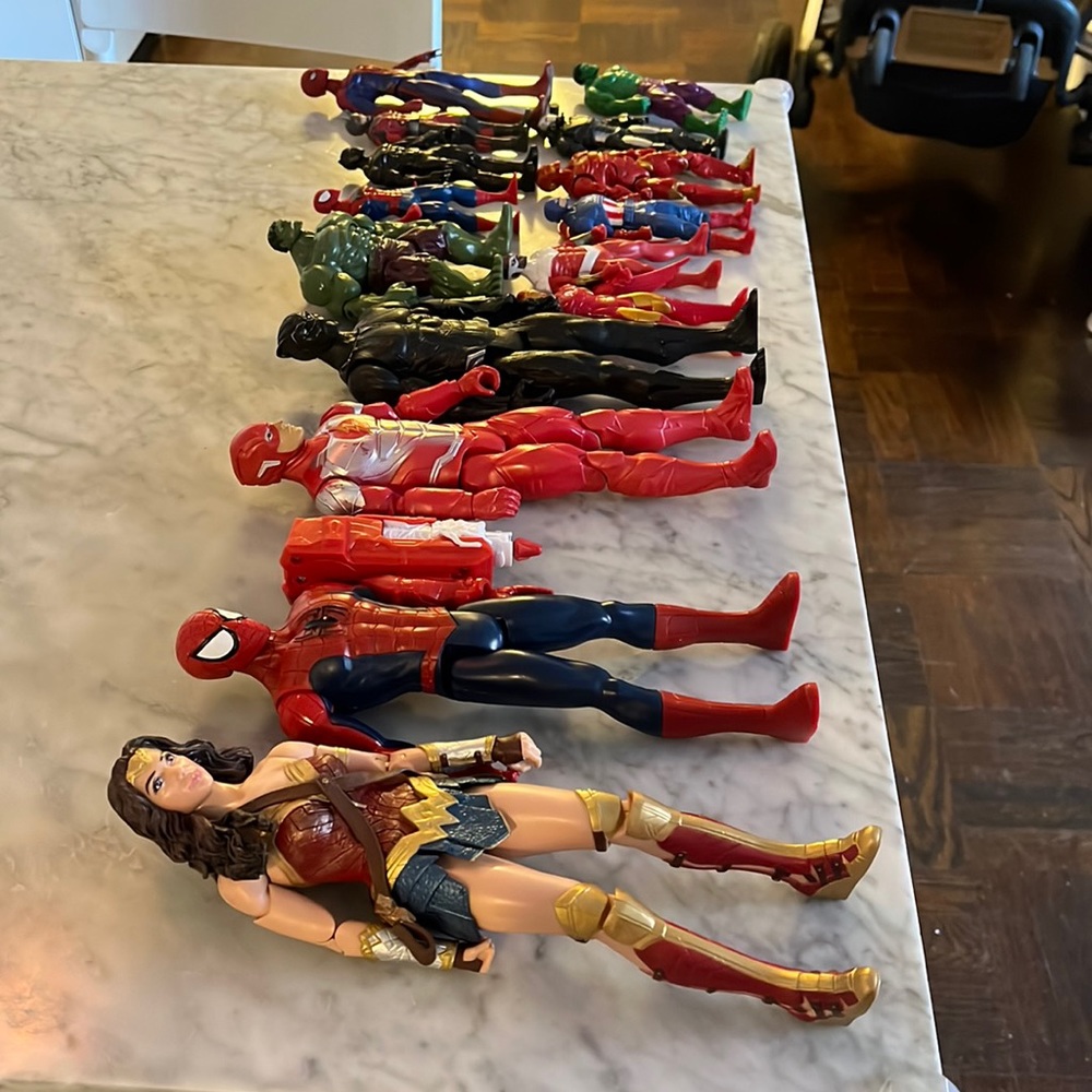 Super hero toy